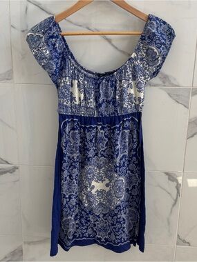 NWT Y2K Forever 21 Blue and White Paisley Dress - small